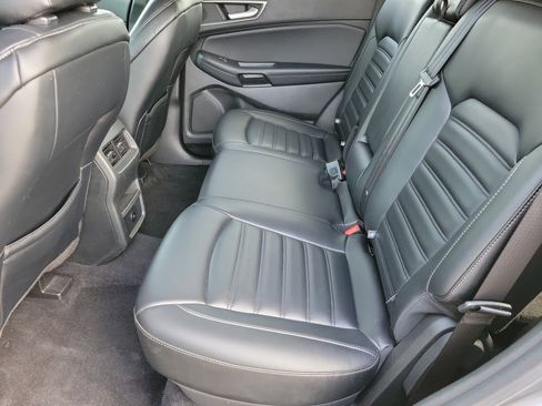 Used 2023 Ford Edge SEL AWD/4WD image 8