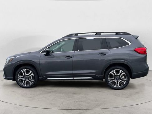 Used 2024 Subaru Ascent Limited w/ Technology Package AWD/4WD image 8