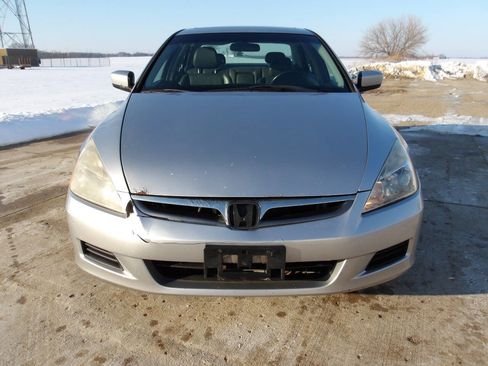 Used 2006 Honda Accord EX image 3