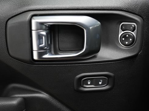 New 2025 Jeep Wrangler Sport S image 17