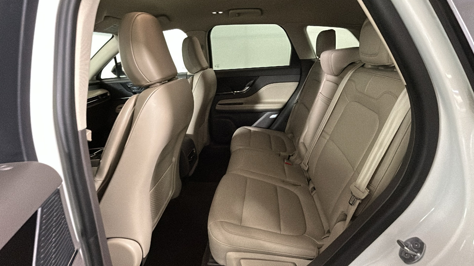 Used 2021 Lincoln Corsair AWD w/ Equipment Group 101A image 31