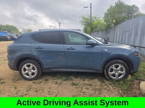 Used 2023 Dodge Hornet GT w/ Tech Pack w/o Parking image 8