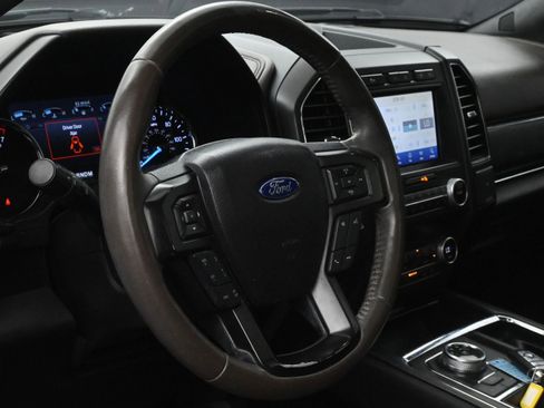 Used 2020 Ford Expedition Max King Ranch w/ Cargo Package RWD image 18