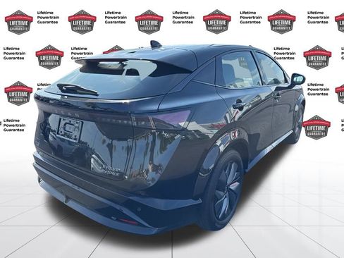 Used 2023 Nissan Ariya AWD image 5
