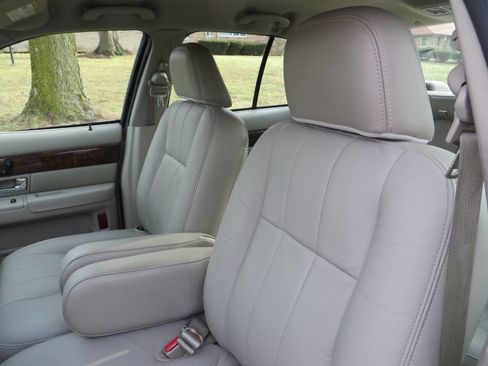 Used 2006 Mercury Grand Marquis LS image 10