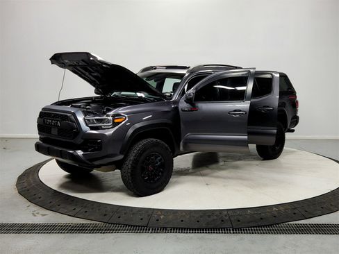 Used 2021 Toyota Tacoma TRD Pro image 11