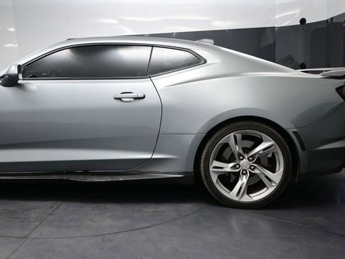 Used 2024 Chevrolet Camaro SS RWD image 8