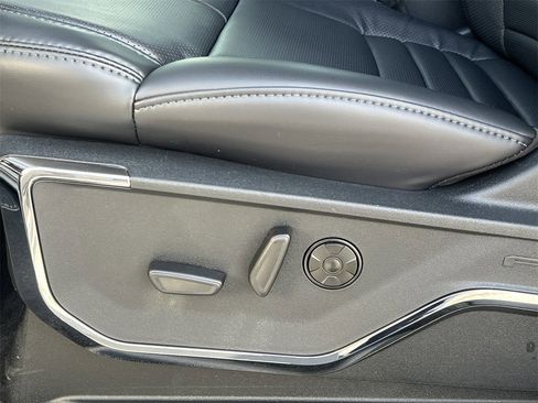 New 2026 Ford F250 Platinum image 24