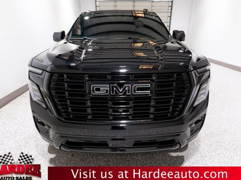 Used 2025 GMC Yukon Elevation AWD/4WD image 7
