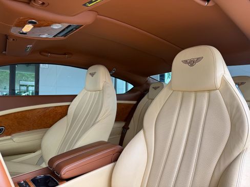 Used 2012 Bentley Continental GT AWD/4WD image 21