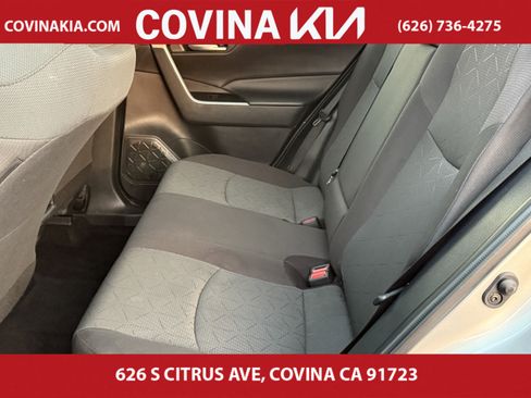 Used 2024 Toyota RAV4 XLE image 29