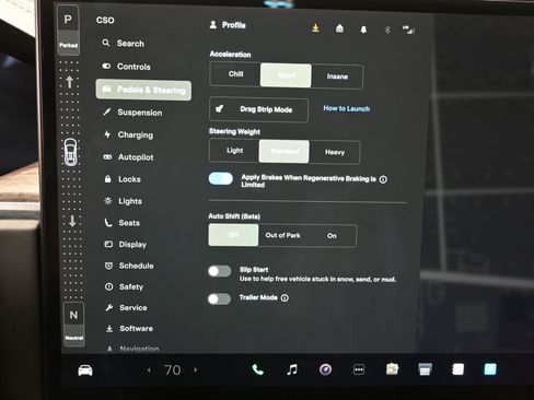Used 2022 Tesla Model X image 23