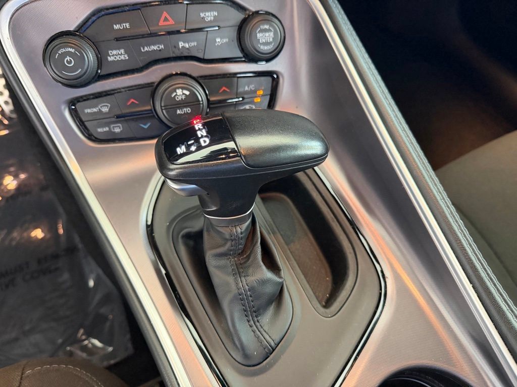 Used 2021 Dodge Challenger R/T Scat Pack RWD image 9