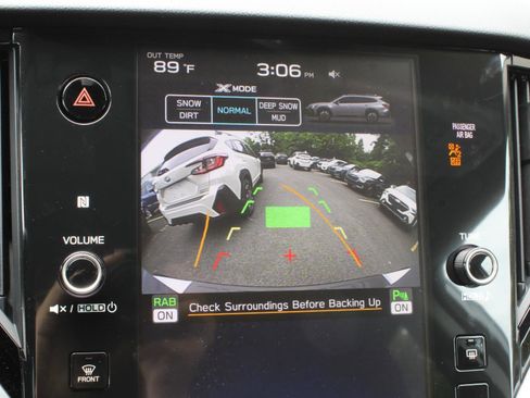 Used 2025 Subaru Outback Onyx Edition AWD/4WD image 28