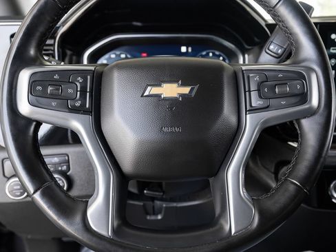 Used 2023 Chevrolet Silverado 1500 LT RWD image 23