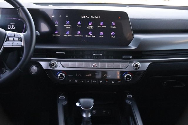 Used 2025 Kia Telluride S FWD image 31