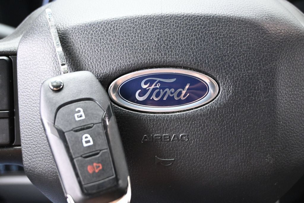 Used 2024 Ford F350 XLT AWD/4WD image 34