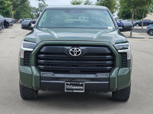 Used 2023 Toyota Tundra SR5 w/ SR5 Convenience Package AWD/4WD image 8