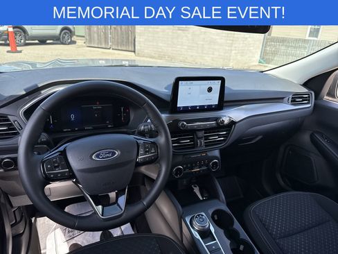 Used 2023 Ford Escape Active AWD/4WD image 27