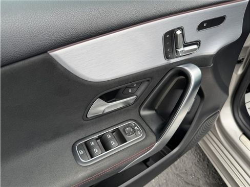 Used 2020 Mercedes-Benz A 220 image 16