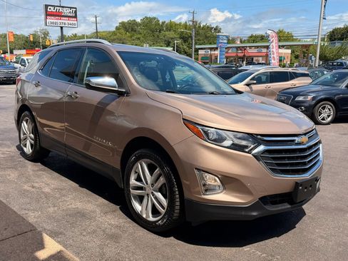 Used 2018 Chevrolet Equinox Premier AWD/4WD image 5
