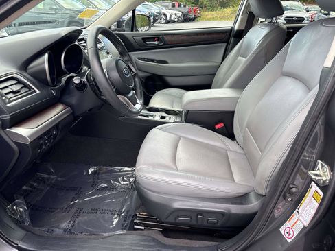 Used 2018 Subaru Outback 2.5i Limited image 9
