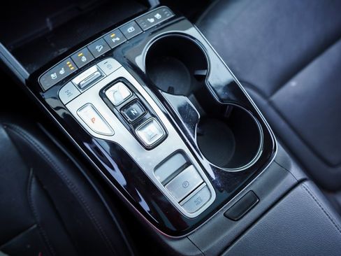 Used 2022 Hyundai Tucson Limited image 32