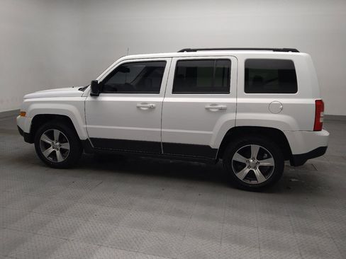 Used 2016 Jeep Patriot High Altitude FWD image 3
