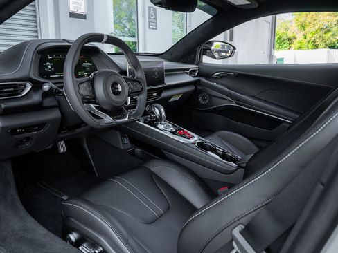 New 2026 Lotus Emira SE image 20