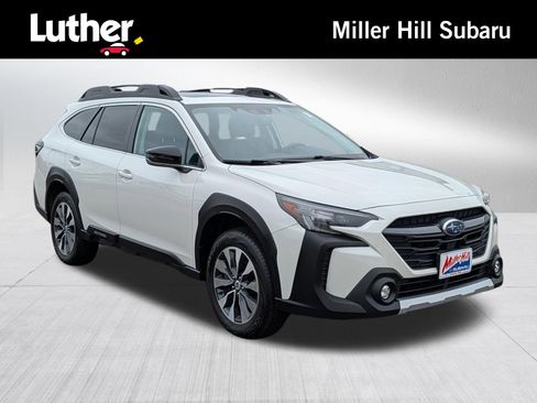 Used 2023 Subaru Outback Limited image 1