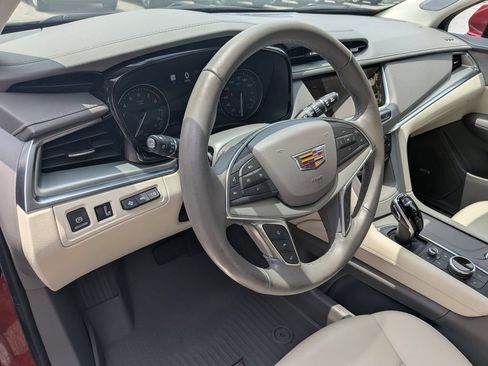 Used 2024 Cadillac XT5 Premium Luxury w/ Technology Package FWD image 17