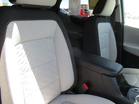 Used 2021 Chevrolet Equinox LT FWD image 37