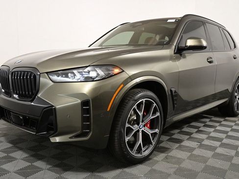 New 2026 BMW X5 xDrive40i w/ M Sport Package image 2