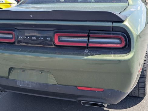 Used 2019 Dodge Challenger R/T Scat Pack w/ Plus Package RWD image 5