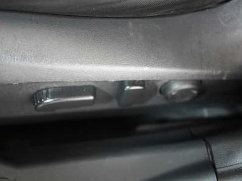 Used 2020 Subaru Outback Premium AWD/4WD image 21