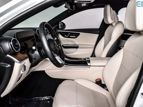 Used 2024 Mercedes-Benz C 300 4MATIC Sedan image 16