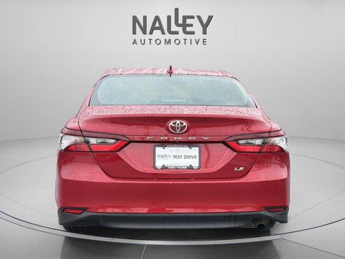 Used 2023 Toyota Camry LE image 5