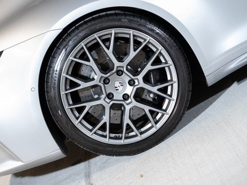 Certified 2025 Porsche 911 Carrera S RWD image 11