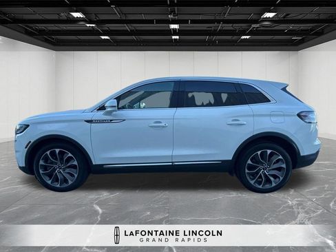 Certified 2023 Lincoln Nautilus Reserve AWD/4WD image 2