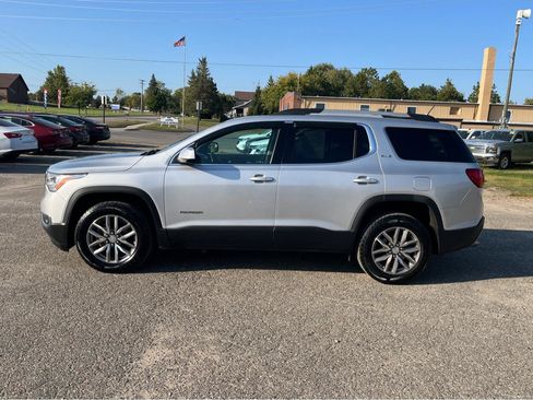 Used 2018 GMC Acadia SLE AWD/4WD image 2