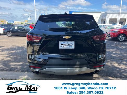 Used 2023 Chevrolet Blazer LT FWD image 6