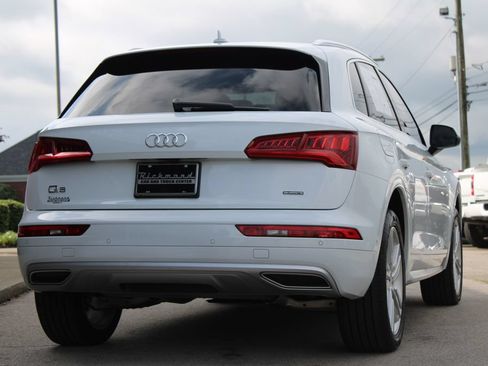 Used 2020 Audi Q5 Prestige AWD/4WD image 9
