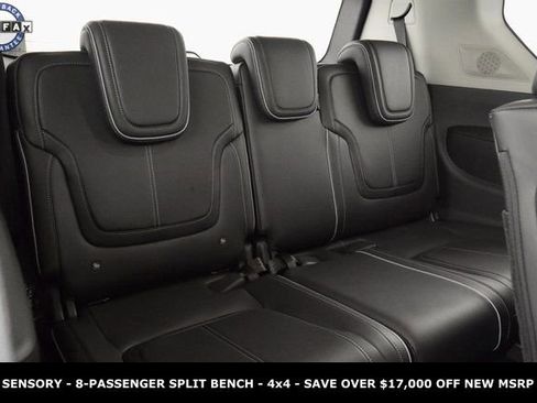 Used 2025 INFINITI QX80 Sensory image 13