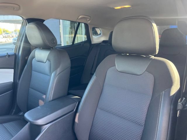 Used 2024 Chevrolet Trax LT FWD image 16