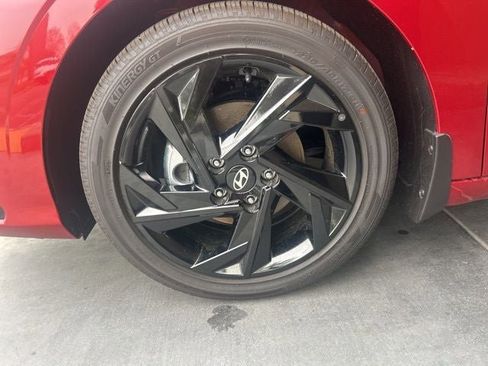 New 2026 Hyundai Elantra SEL Sport Premium image 34