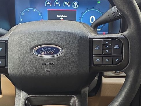 New 2026 Ford F250 XLT w/ XLT Premium Package image 19