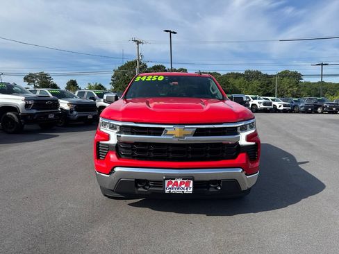 Used 2022 Chevrolet Silverado 1500 LT AWD/4WD image 10