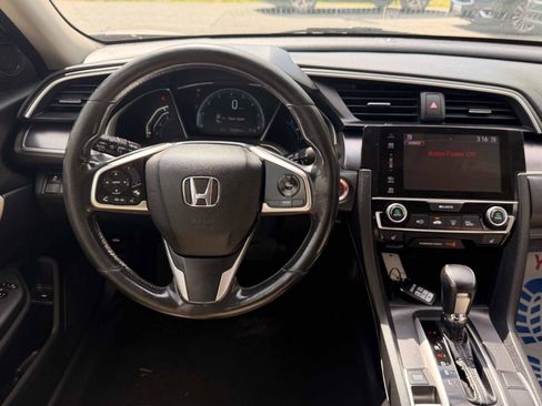Used 2018 Honda Civic EX-L image 14