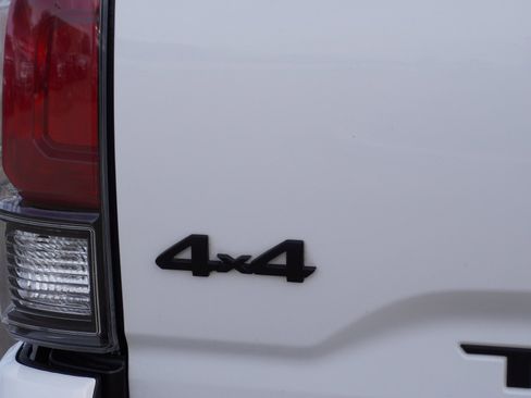 Used 2019 Toyota Tacoma TRD Pro image 12