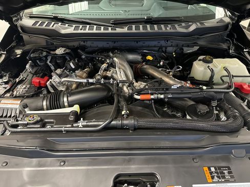 New 2026 Ford F350 Lariat w/ Tremor Off-Road Package AWD/4WD image 9